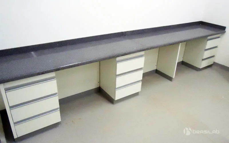 Bancada baixa,  Estação de Trabalho