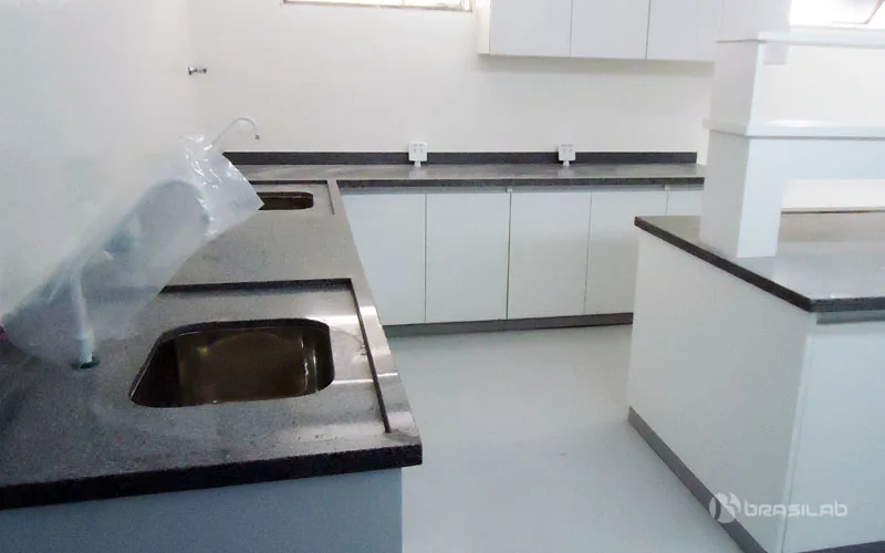 Bancada Lateral em "L"