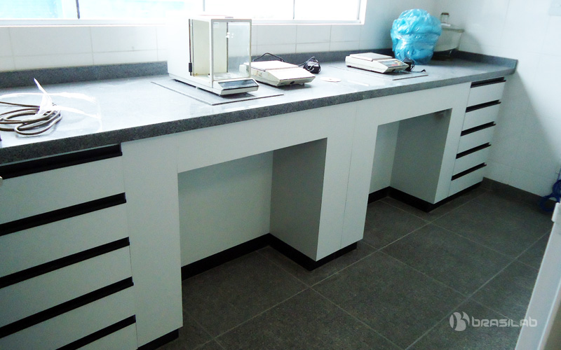 Mesa Antivibratória Convencional Embutida